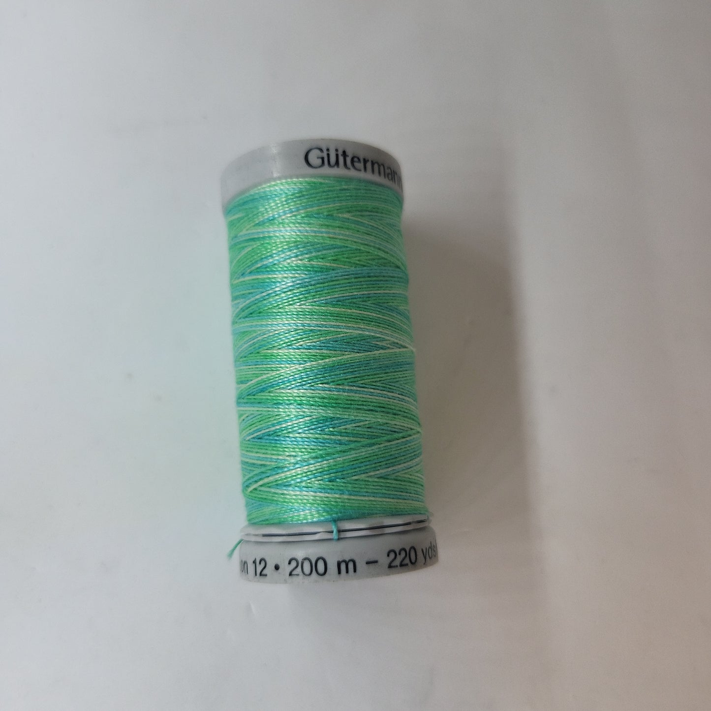 4015 Machine Embriodery Thread