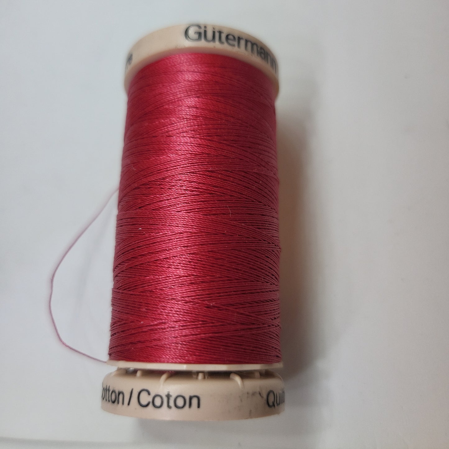 2453 Quilting Thread