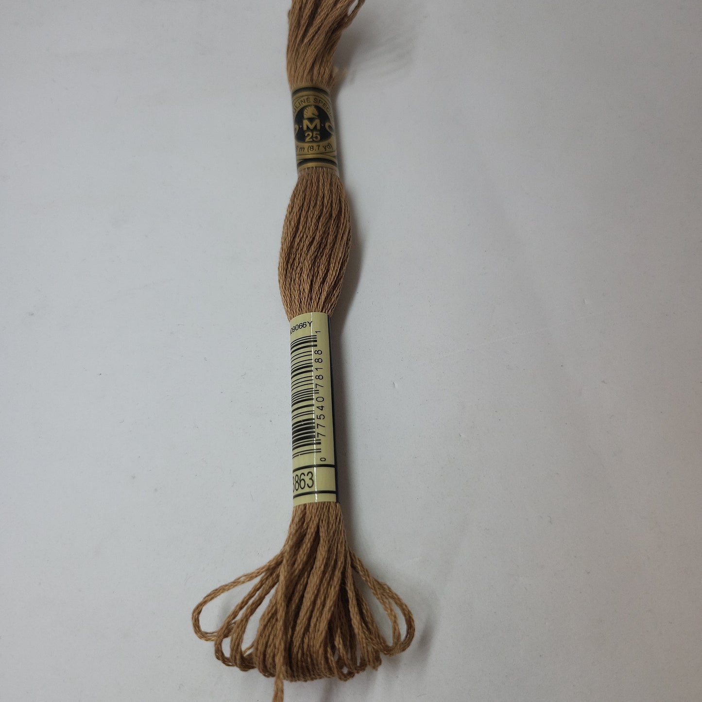 3863 Mouliné Stranded Cotton: 8m: Skeins