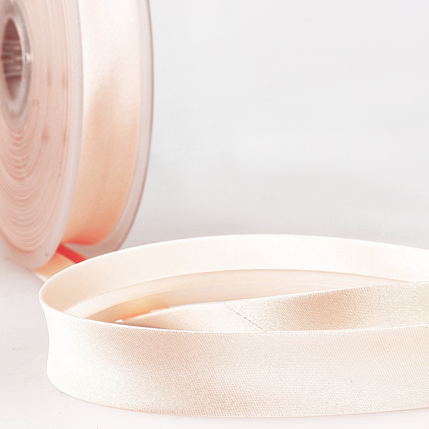 Trim: Bias Binding: Satin: Orange Pink: 1 Metre