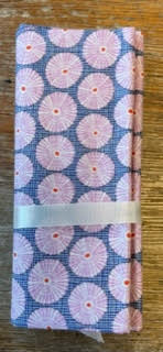 Fabric: Fat Quarters: Cotton Beach: 50 x 55cm WHILE STOCKS LAST