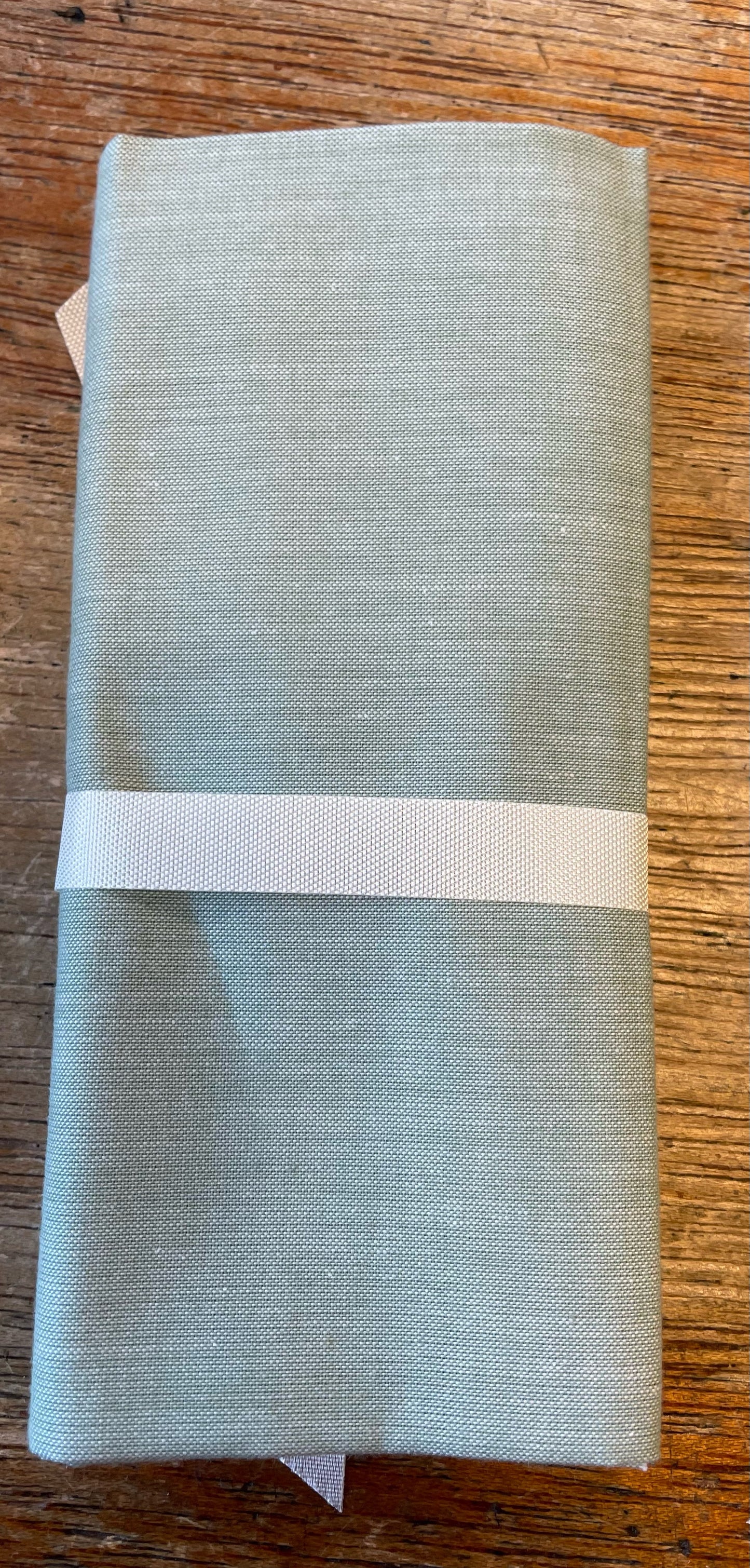 Fabric: Fat Quarters: Basics: Chambray: 50 x 55cm