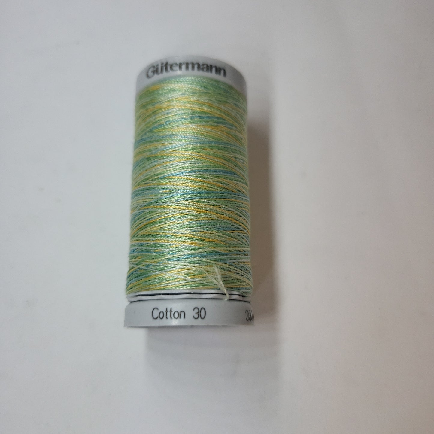 4013 Machinery Embroidery Thread