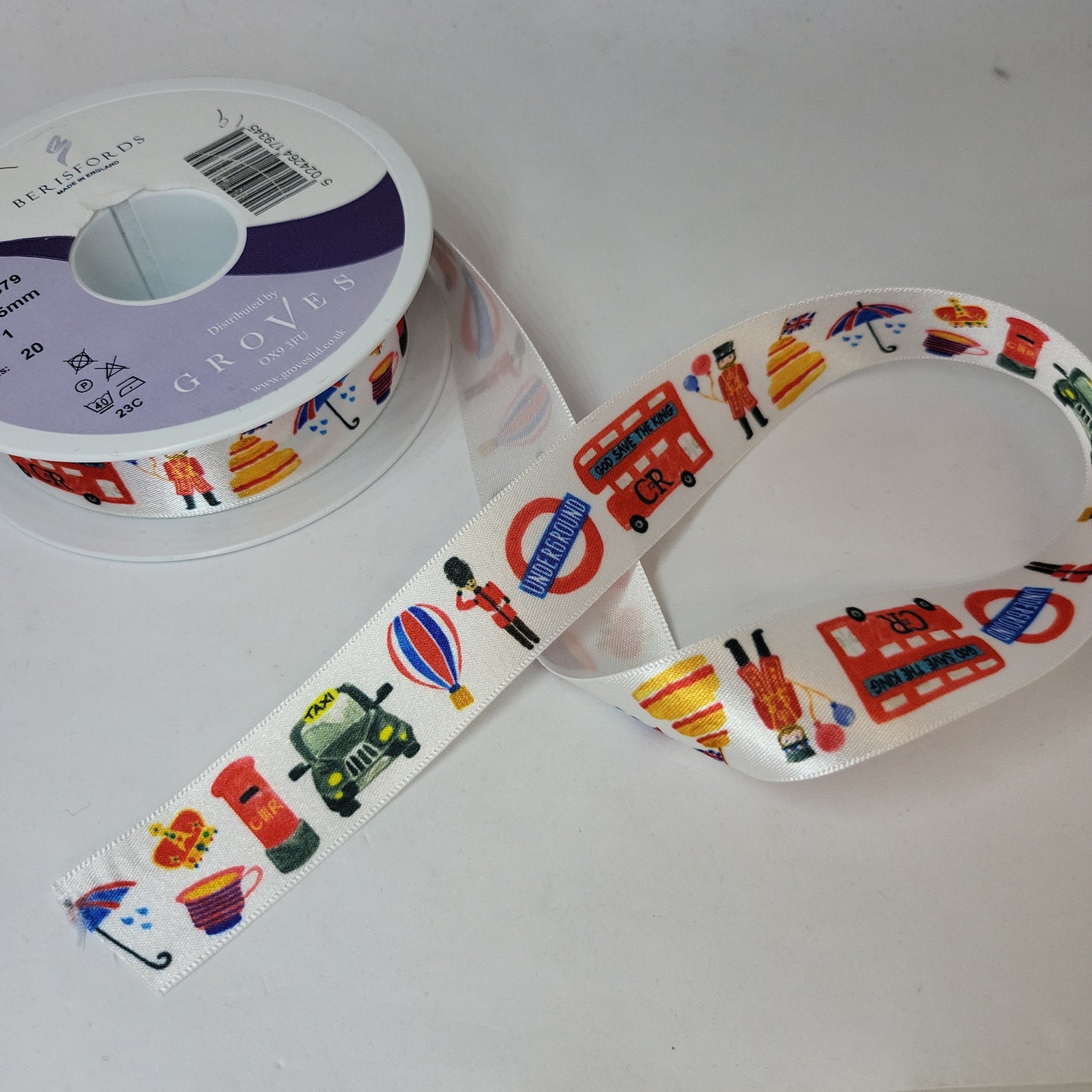 Ribbon: 25mm: London Icons: 1 metre